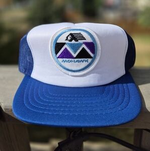 Vintage 1980's Mohawk Gas Station Snapback trucker hat.